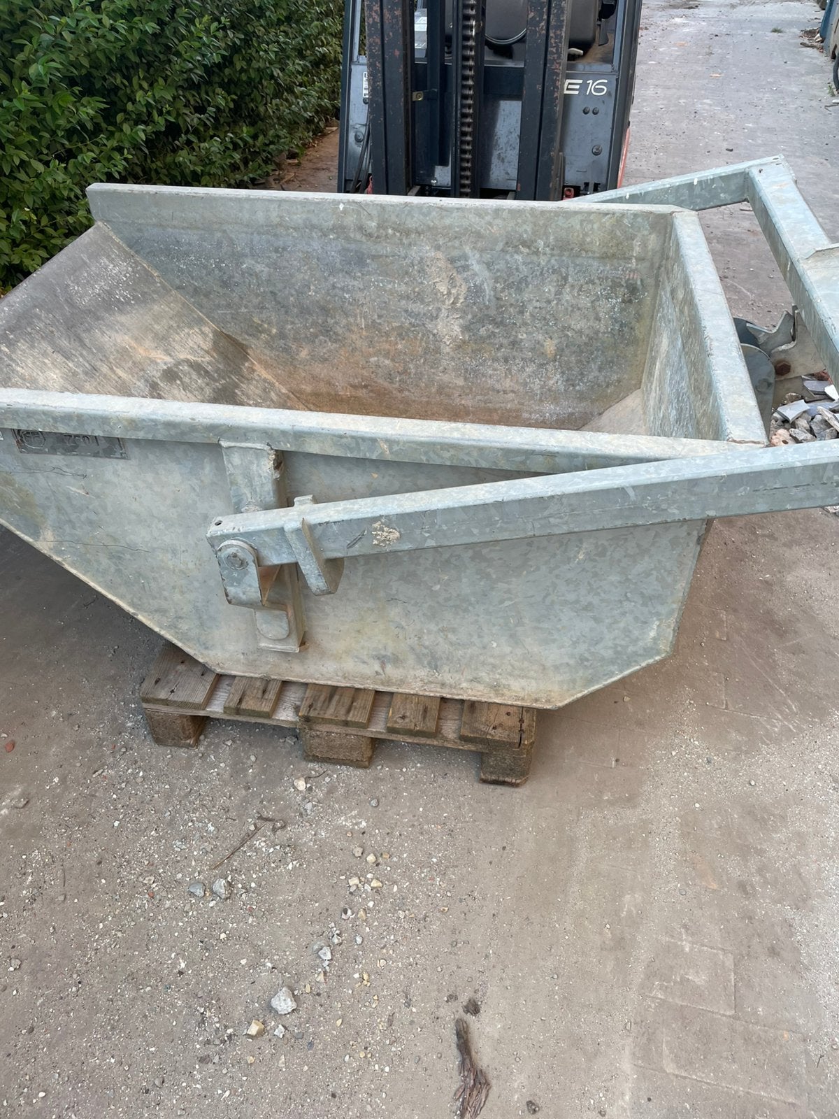 Kraancontainer 750 liter, Ophalen, Zo goed als nieuw