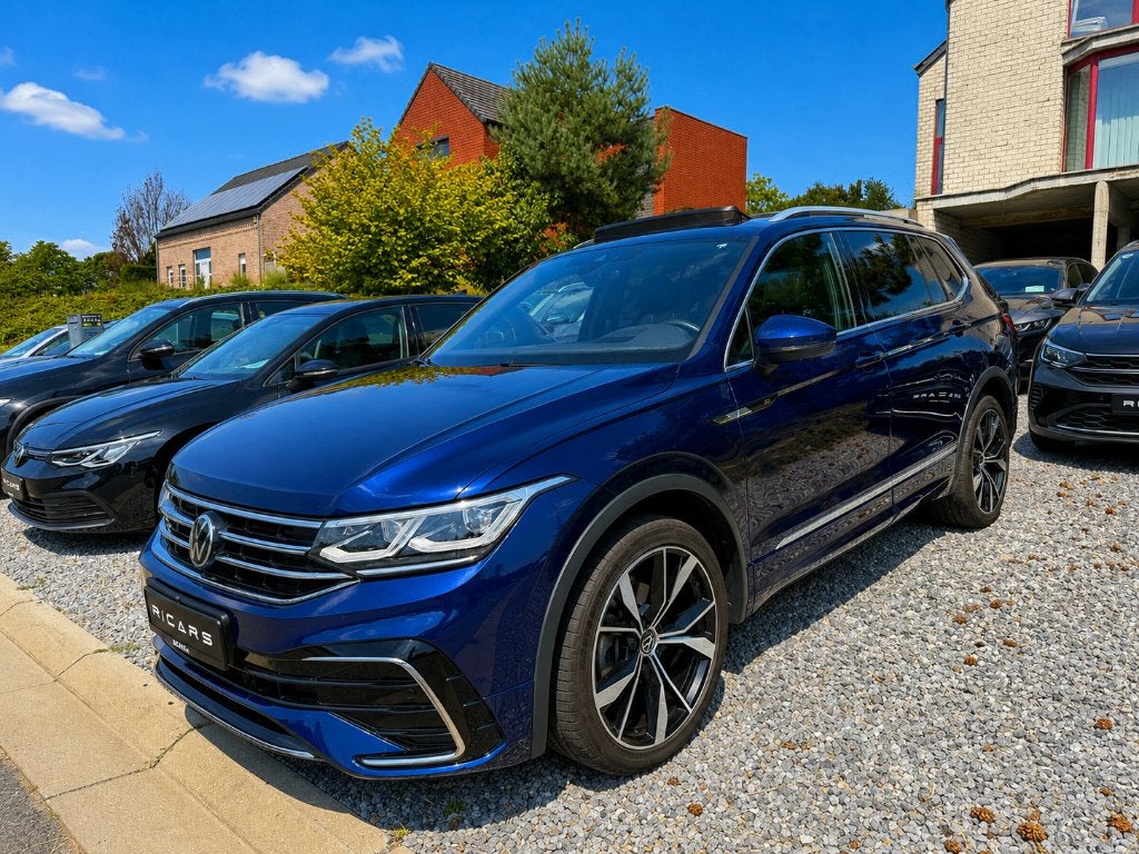 Tiguan Allspace R-Line 7pl 2.0TDi DSG FULL OPTIONS GARANTIE, Auto's, Volkswagen, 4 cilinders, Blauw, 7 zetels, Leder