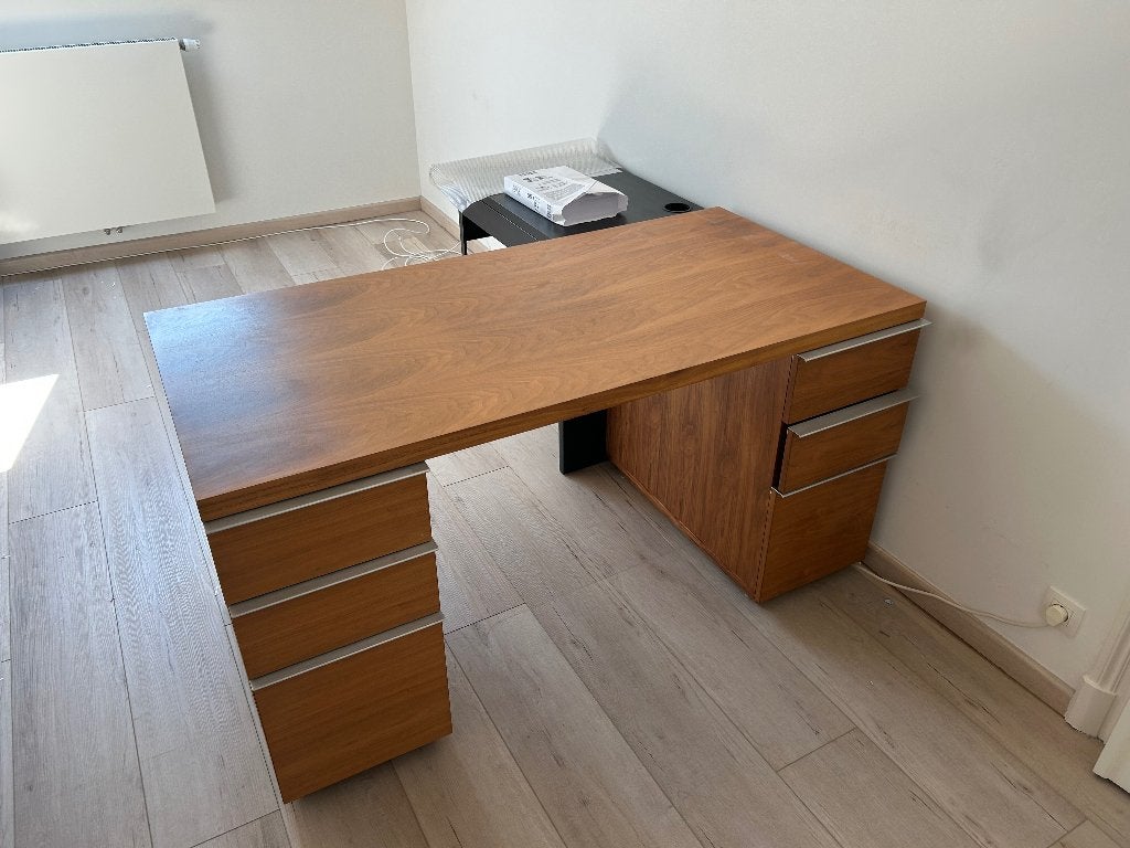Notenhouten bureau, Ophalen, Gebruikt, 150 cm, Hout