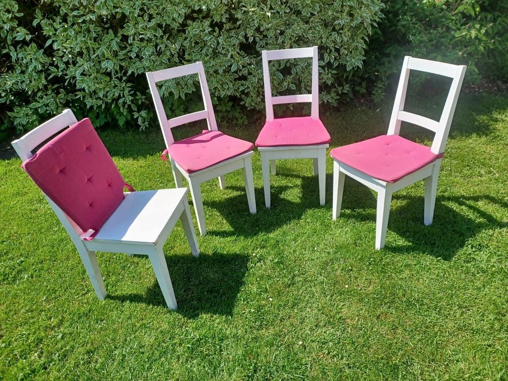 Lot de 4 chaises Ikea d'occasion bon etat à rafraichir, Enlèvement