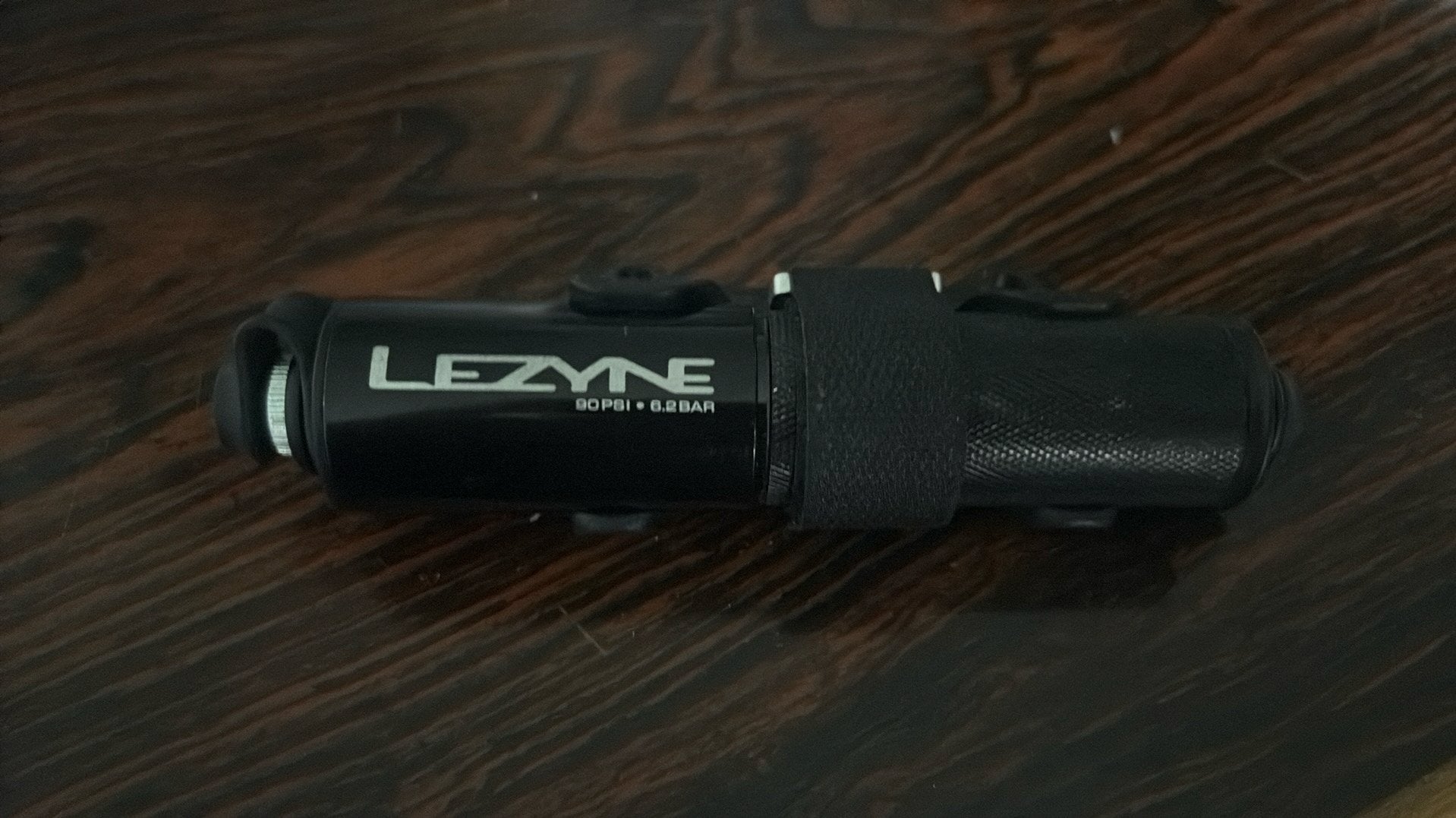 Leyzne fietspomp, Fietsen en Brommers, Ophalen of Verzenden