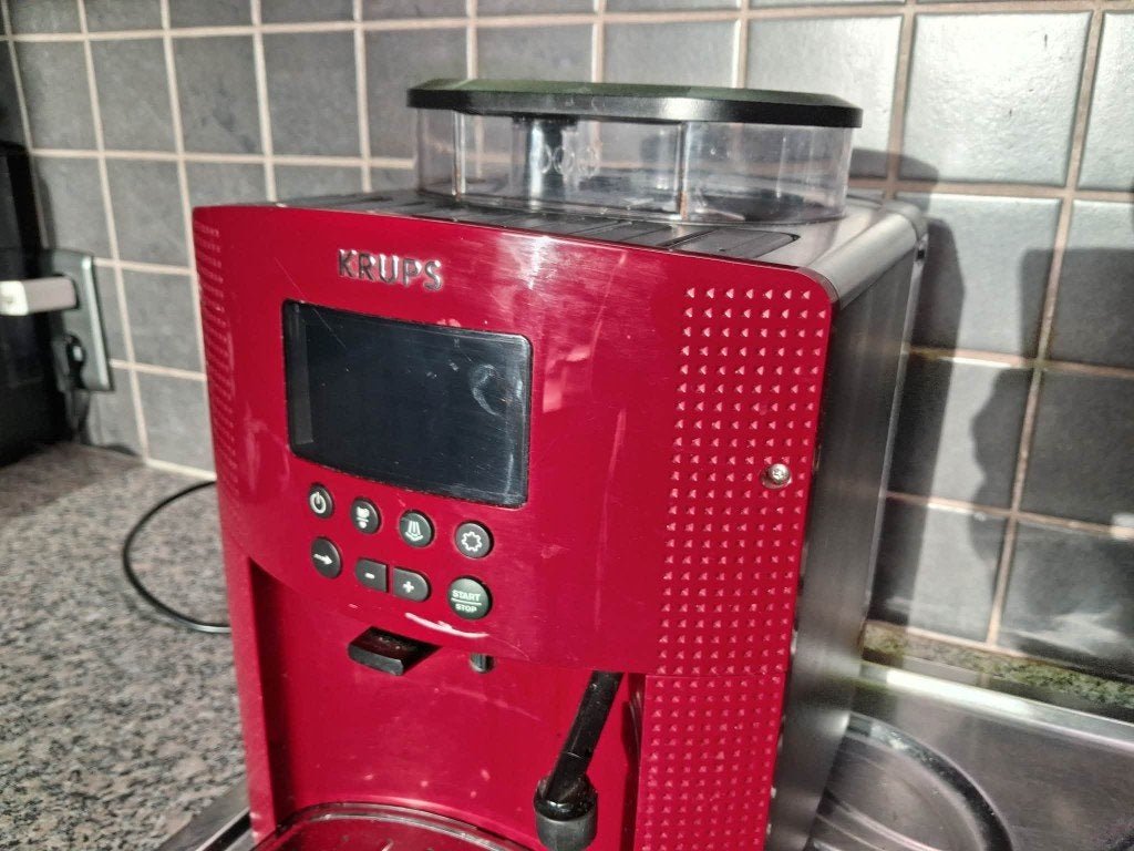 koffieset merk krups wegens aankoop nieuw model, Ophalen, Gebruikt