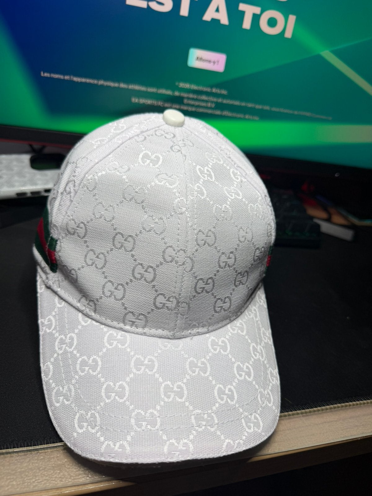 Casquettes gucci blanche, Enlèvement ou Envoi, Neuf, One size fits all, Casquette