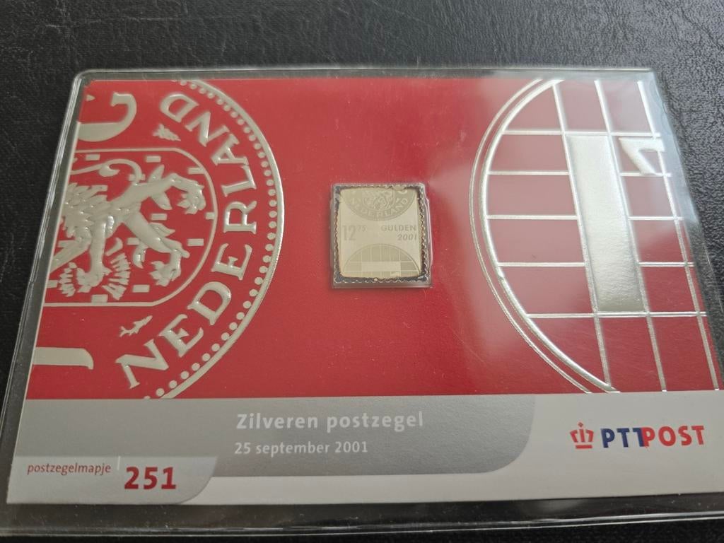 Zilveren Postzegel Nederland 2001 (251) Afscheid van gulden, Enlèvement