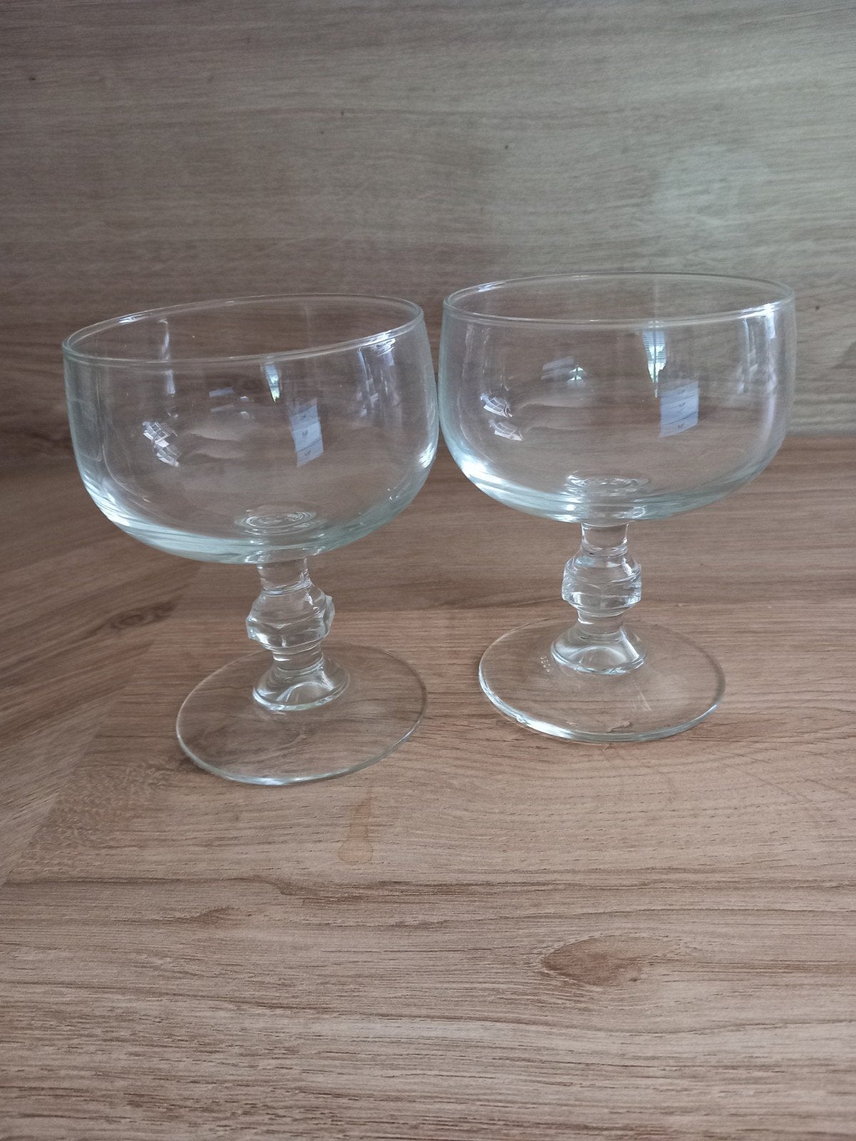 Coupes en verre, Enlèvement