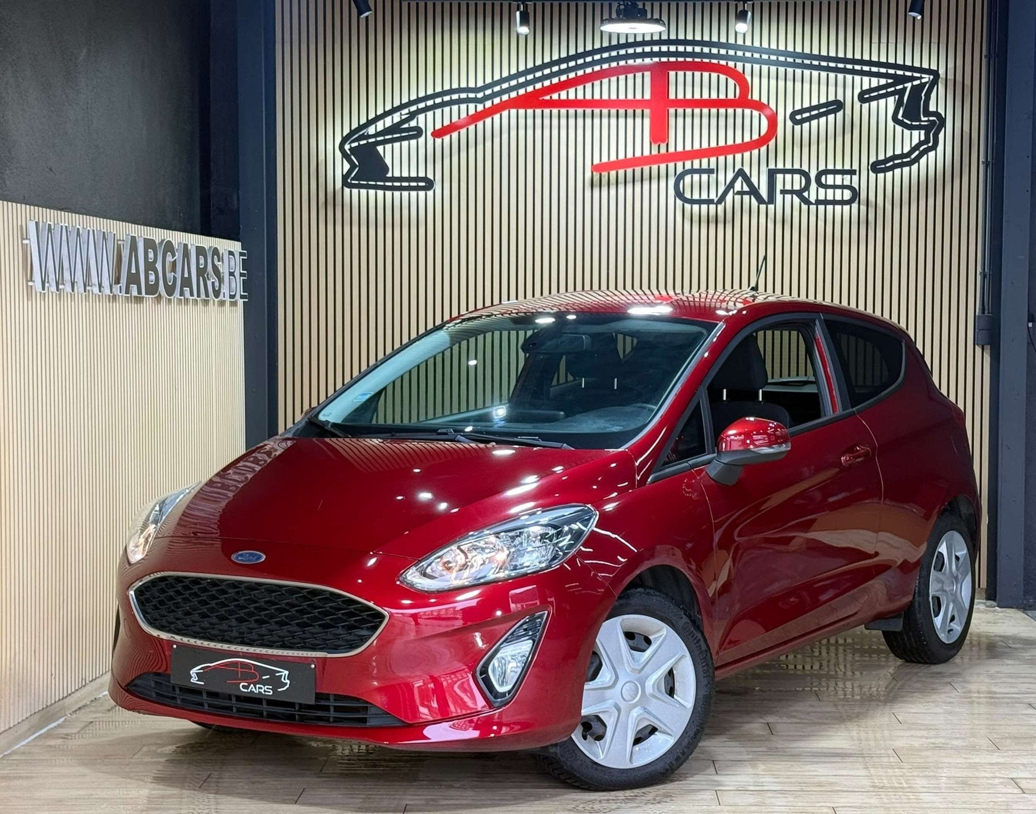 Ford Fiesta 1.1 * UTILITAIRE 2 PLACES * GARANTIE 12 MOIS *, Auto's, Stof, 1099 cc, Bluetooth, Bedrijf