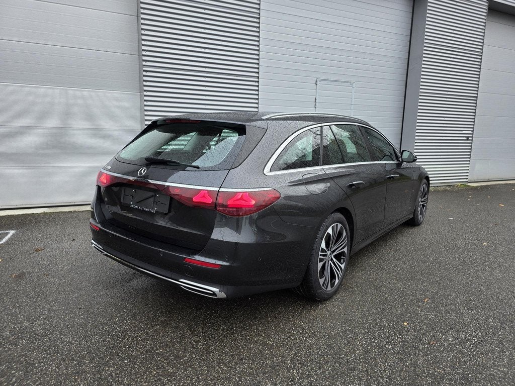 Mercedes-Benz E-Klasse 200 Break Luxury Line | Distronic | D, Argent ou Gris, Achat, Entreprise, 1905 kg