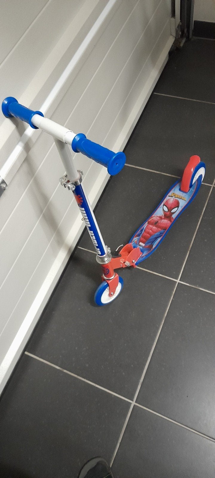 kinder step, Fietsen en Brommers, Steps, Ophalen, Nieuw