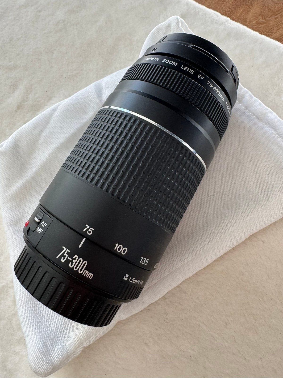 Canon lens 75-300 mm, TV, Hi-fi & Vidéo, Enlèvement ou Envoi, Comme neuf, Canon, Canon EF