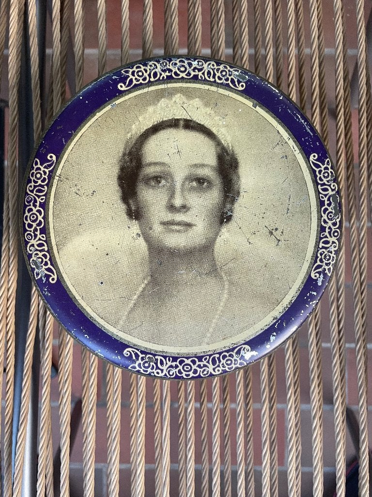 Le regard de la reine Astrid, Enlèvement ou Envoi, Utilisé, Autre, Autres marques