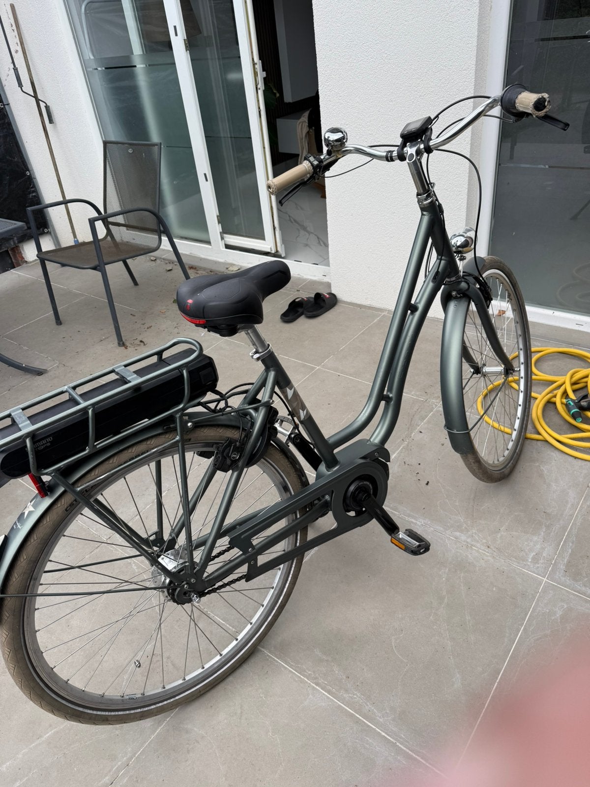 elektrische fiets frappe, Fietsen en Brommers, Ophalen, Zo goed als nieuw