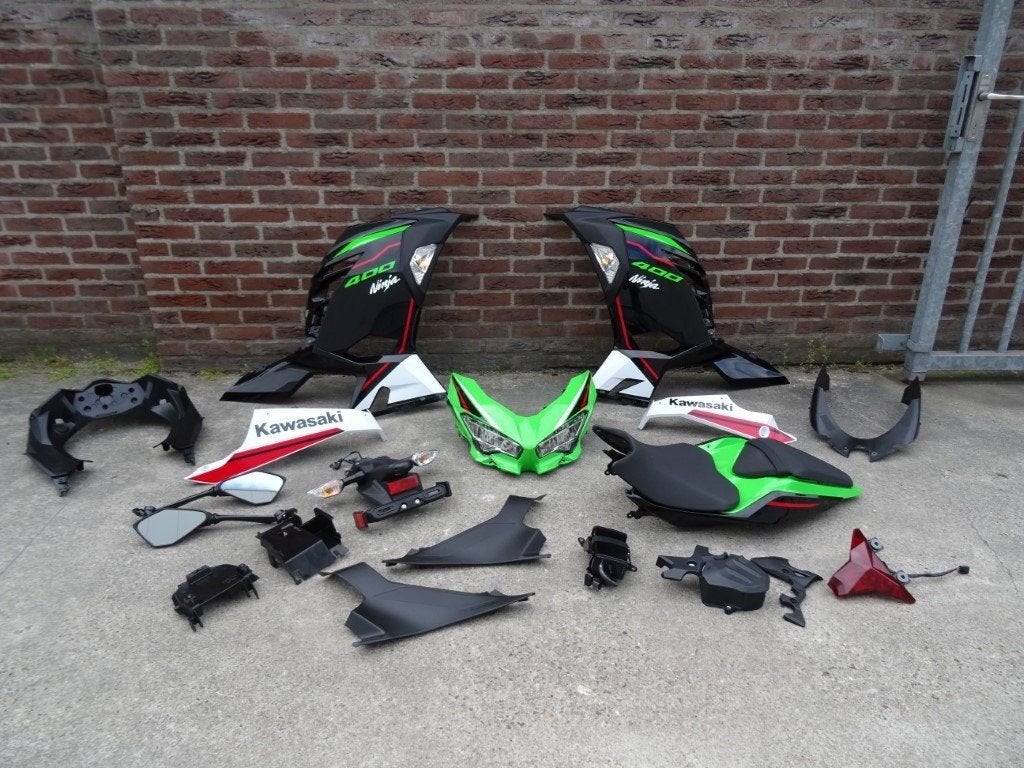 Complete originele Kuipset + Koplamp Kawasaki Ninja 400 2021, Motoren, Ophalen, -, -, Nieuw