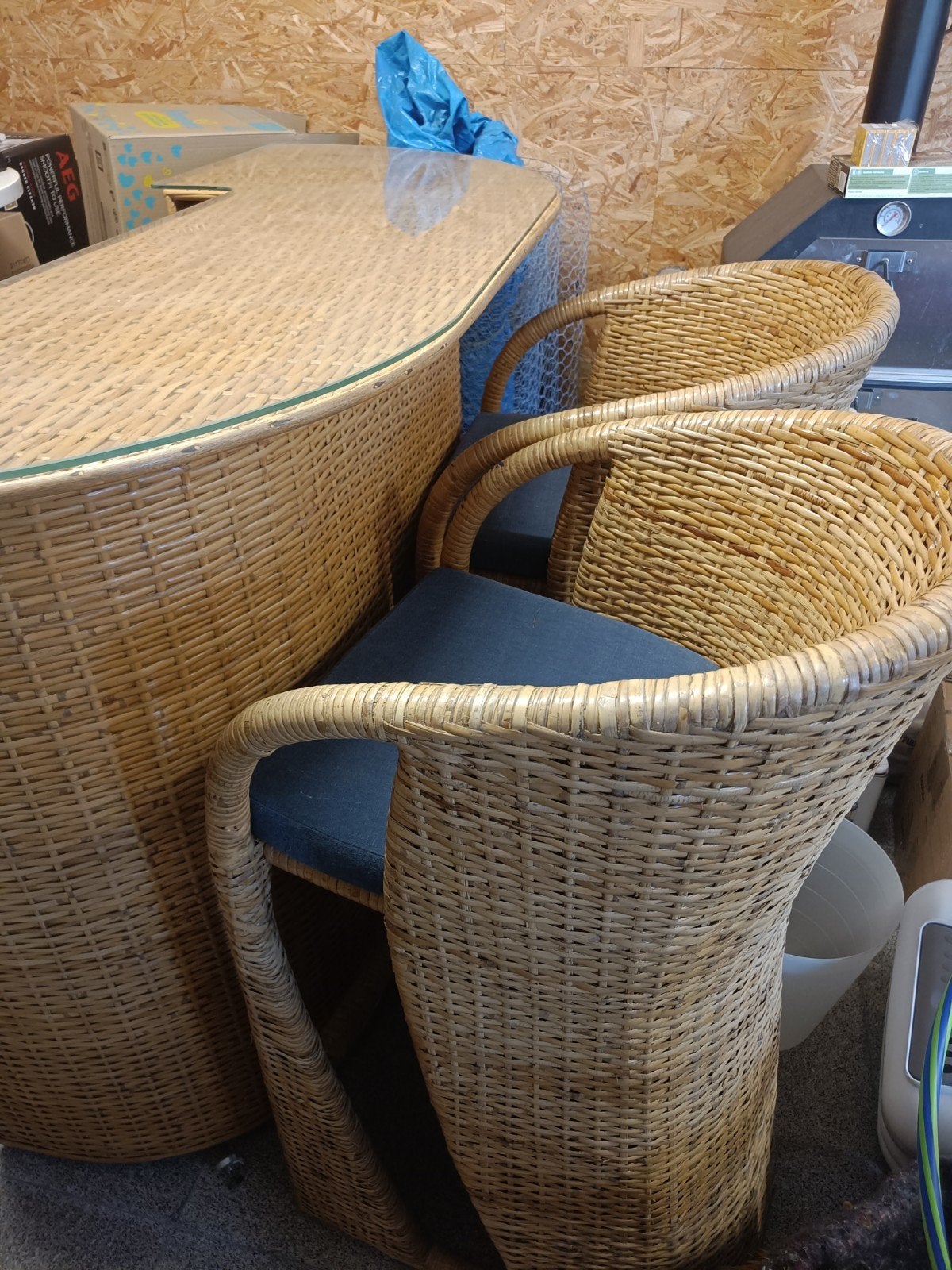 Rieten/rotan bartafel met 2 stoelen – gezellig setje, Enlèvement, Intérieur
