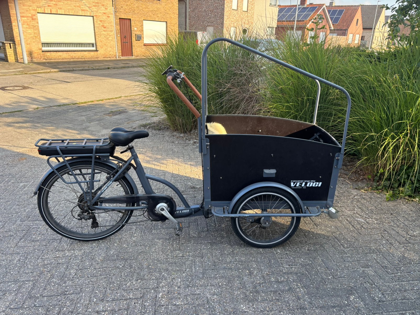 Bakfiets Veloci, Fietsen en Brommers, 4 kinderen of meer, Gebruikt, Elektrisch, Trommelrem
