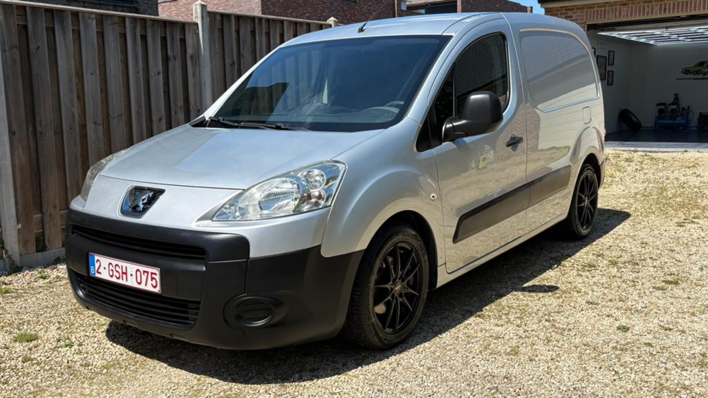 Peugeot partner 1.6hdi 90pk lichte vracht 3-zit, Stof, 5 deurs, Blauw, Euro 4