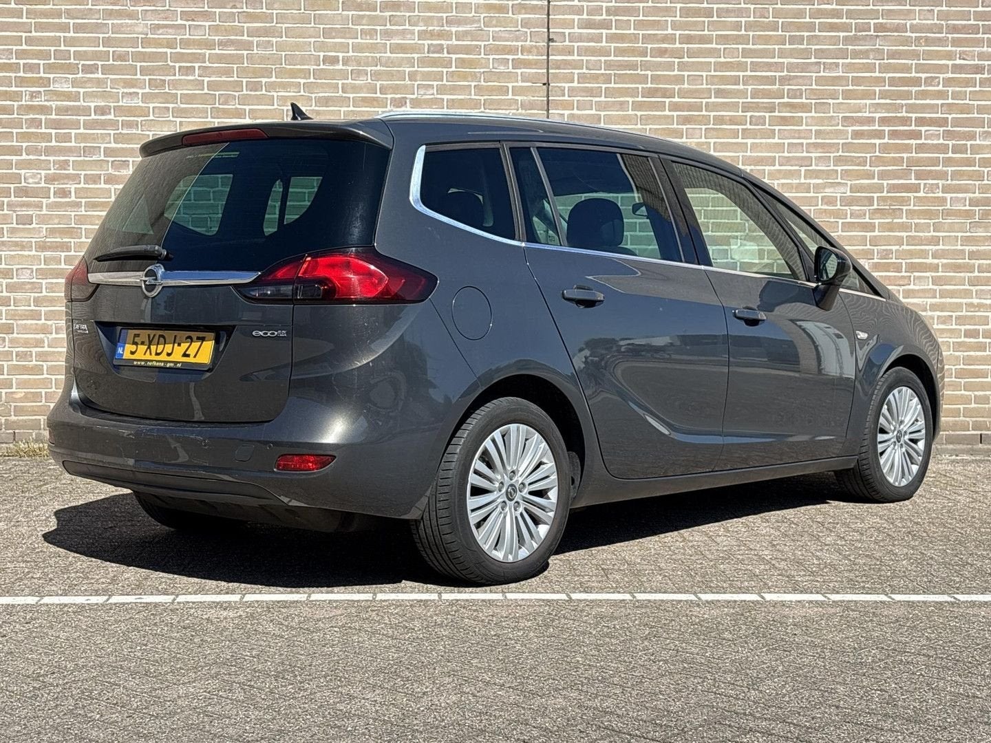Opel Zafira Tourer 1.4 Design Edition 7 Persoons | LPG | Cru, Autos, Argent ou Gris, 139 g/km, Entreprise, Boîte manuelle
