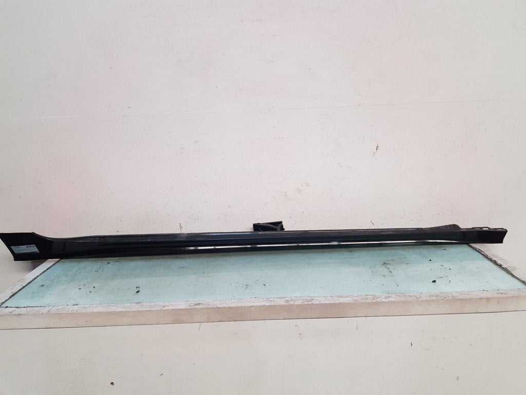 SIDESKIRT RECHTS A5 Sportback (F5A / F5F) (|8W8853856FGRU|), Gebruikt, Rechts, Audi