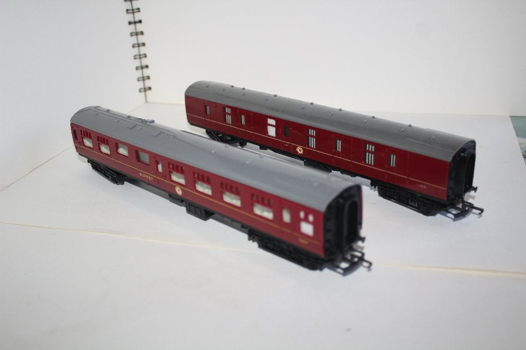 Tri-ang Ho 2 Britsh wagens, Overige merken, Gebruikt, Gelijkstroom, Wagon