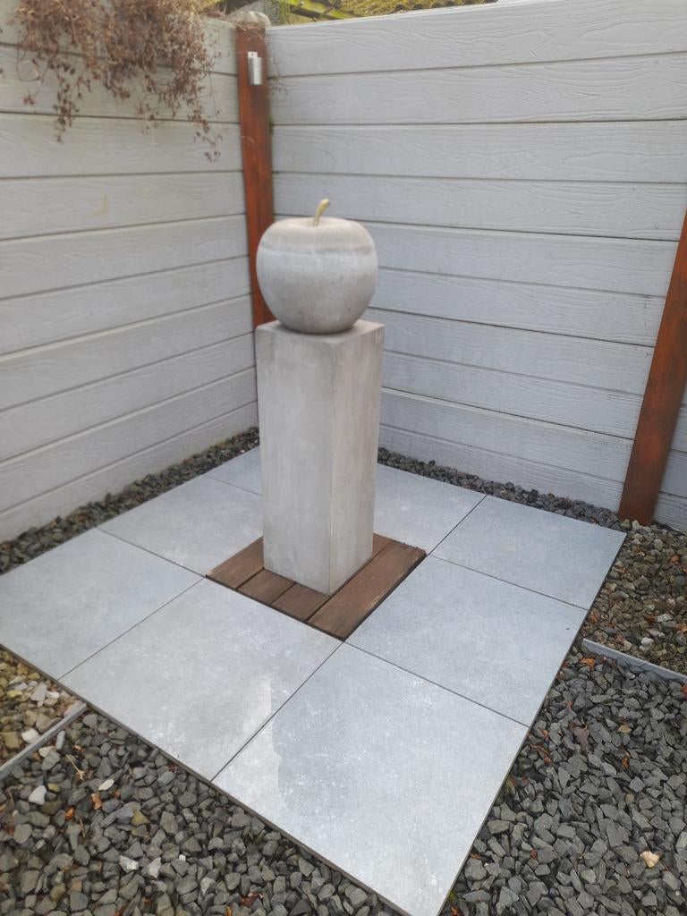 2 Ornamenten, Tuin en Terras, Tuinbeelden, Ophalen