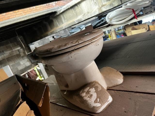 sanitair, Ophalen, Nieuw