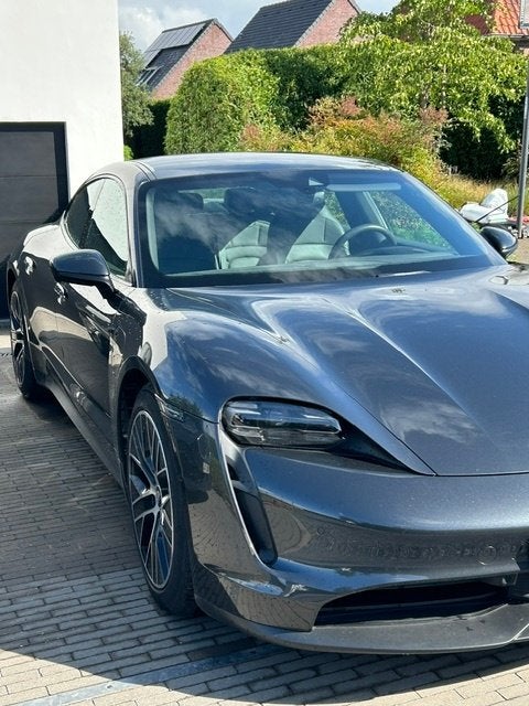 Mooie Porsche Taycan te koop, Autos, Cuir, Argent ou Gris, Achat, Entretenue par le concessionnaire