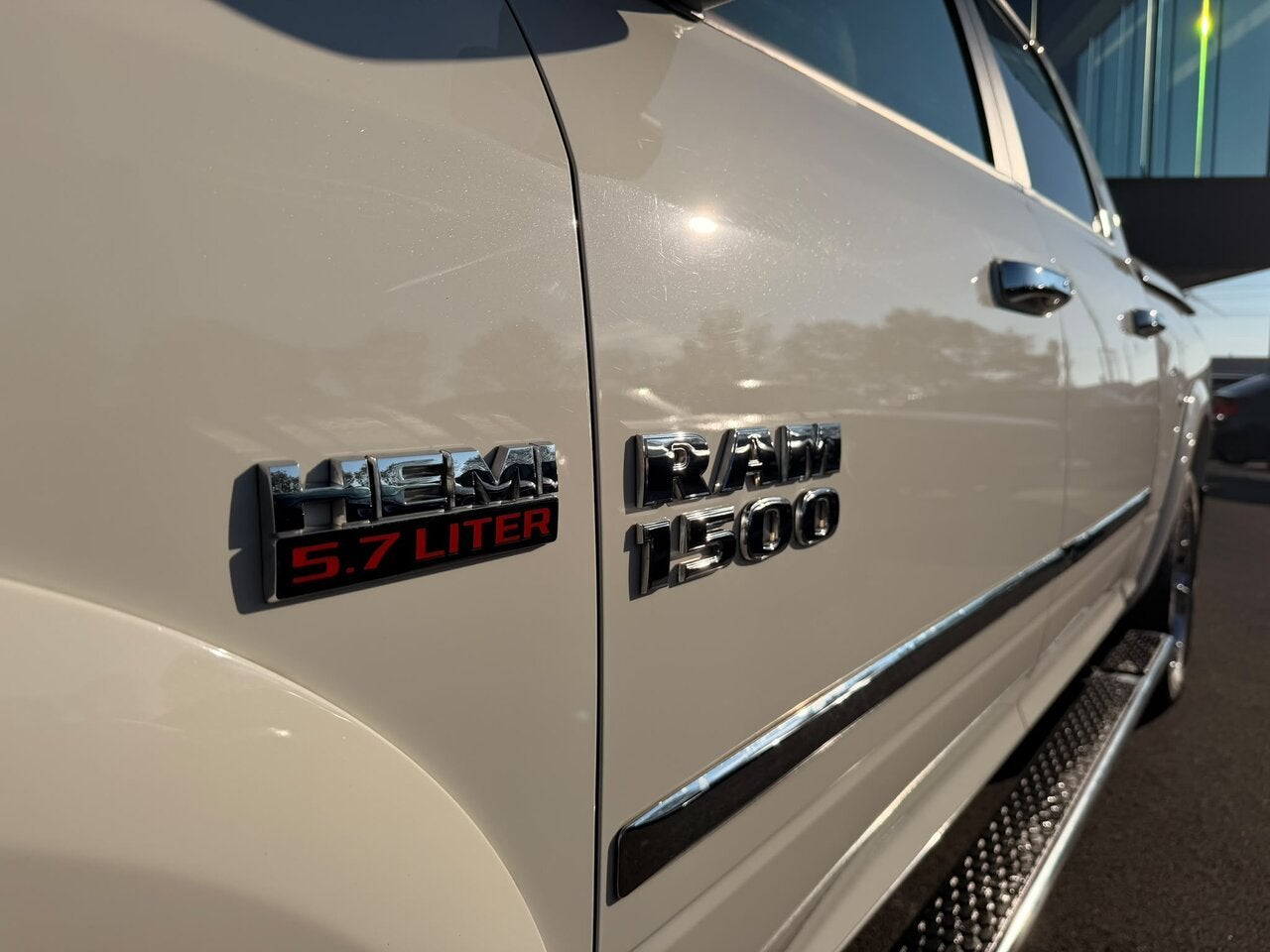 Dodge RAM 1500 LARAMIE - TOPSTAAT - FULL OPTION, Autos, 0 kg, Achat, 4 portes, 0 kg