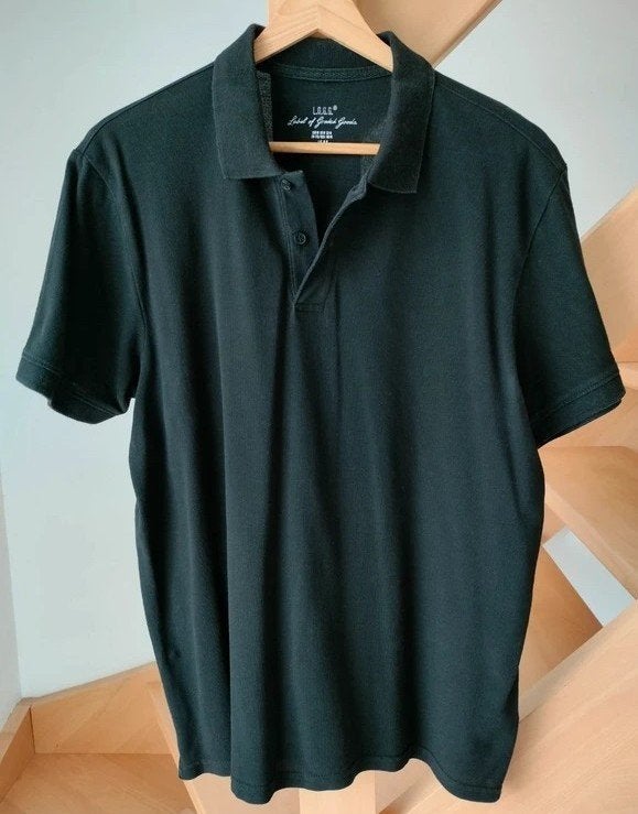 Mooie zwarte polo H&M maat: Medium of Smal, Vêtements | Hommes, Polos, Enlèvement ou Envoi, Comme neuf, H&M, Taille 48/50 (M)