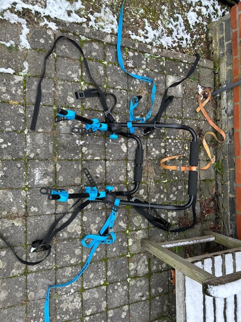 Fietsendrager koffer, Ophalen, 3 fietsen of meer, Gebruikt, Achterklepdrager