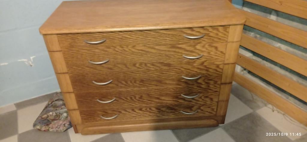 Ladenkast licht eiken, Ophalen