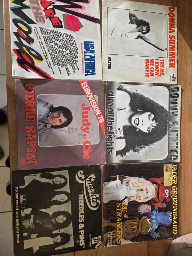 127 singles voor 60 euro, ideaal voor jukebox., Ophalen
