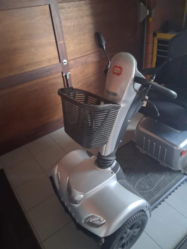 Mindervalide scooter merk Carpo, Ophalen, Gebruikt