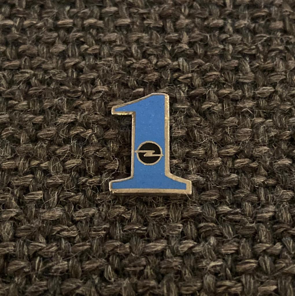 PIN - OPEL - AUTO - VOITURE - CAR, Envoi, Utilisé, Transport, Insigne ou Pin's