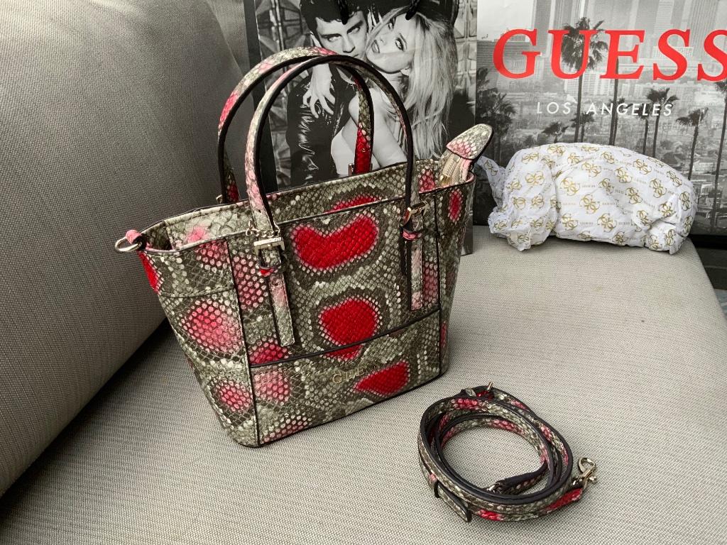 Guess imiteert een kleine tas voor reptielen., Ophalen of Verzenden, Nieuw, Rood, Handtas