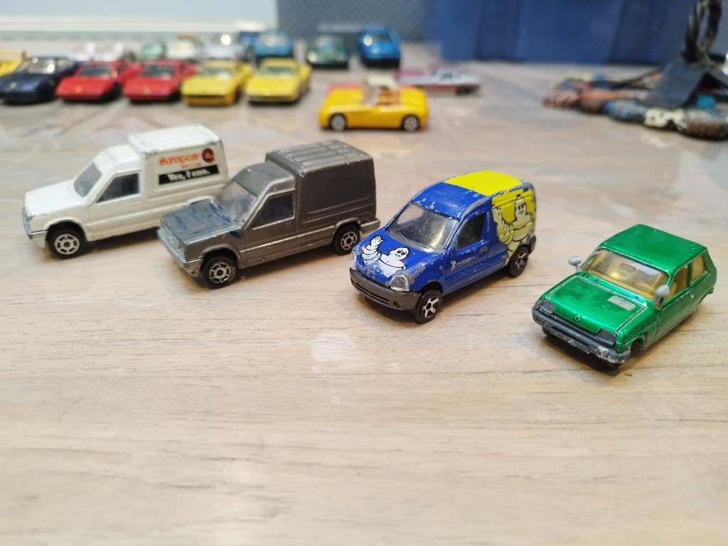 voitures miniatures Renault divers modèles, Enlèvement ou Envoi, Utilisé, Voiture