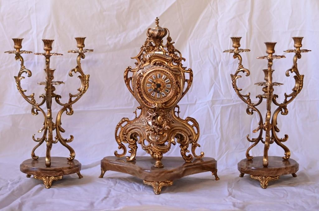 Verbronsde tafelklok met kandelaars, Antiek en Kunst, Ophalen