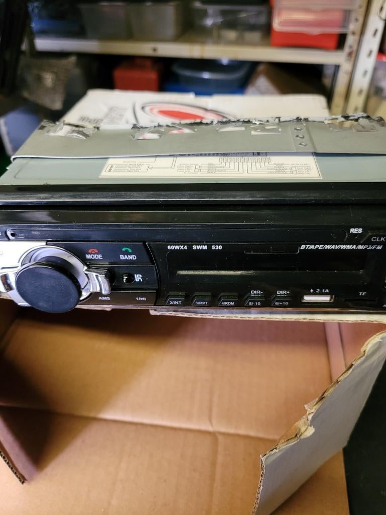 Radio avec usb cartes sd micro  blootooth et commande, Enlèvement ou Envoi, Comme neuf