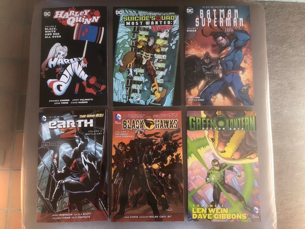 Lot 6 DC Comics Graphic Novels Paperback Batman, superman..., Plusieurs comics, Enlèvement ou Envoi, Neuf