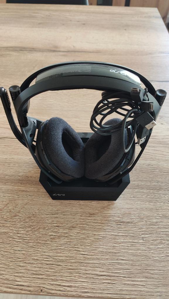 Astro A50 Gen2 draadloze gaming headset, Ophalen, Mute-functie, Zo goed als nieuw, Draadloos