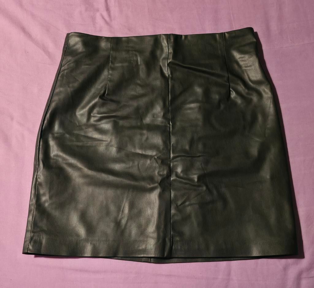 H&M 42 zwarte rok, H&M, Zwart, Maat 42/44 (L), Nieuw