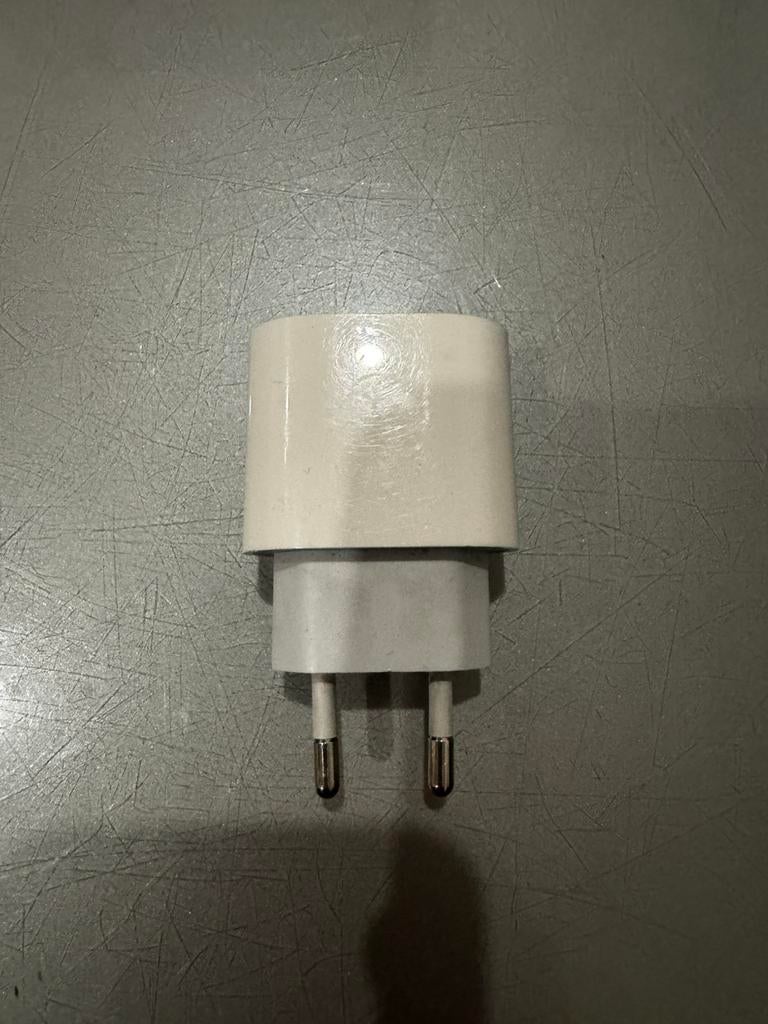 Adaptateur iPhone d’origine, Enlèvement, Comme neuf