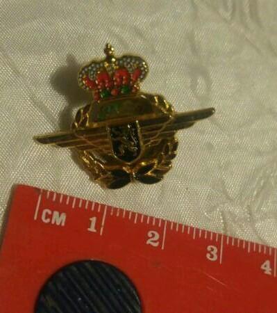 Vintage insigne militaire belgique, Collections, Broches, Pins & Badges, Enlèvement ou Envoi, Comme neuf
