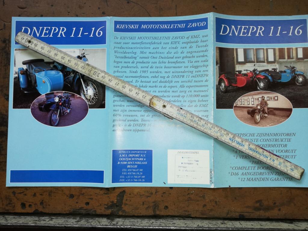 Brochure sur le Dniepr, Motos, Enlèvement, Neuf