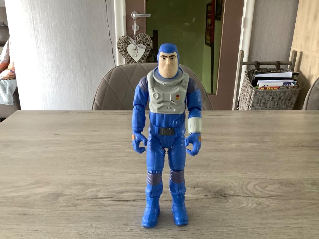 Disney-Pixar Toy Story Buzz Lightyear character (28 cm), Kinderen en Baby's, Speelgoed | Actiefiguren, Ophalen of Verzenden, Zo goed als nieuw