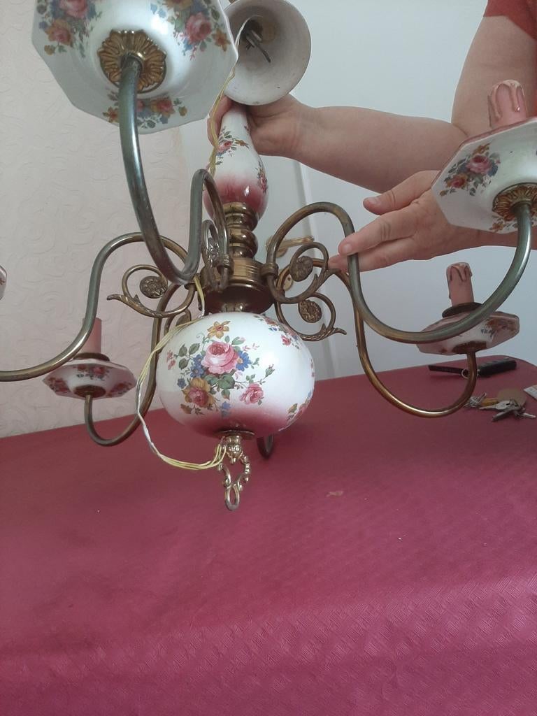 Lustre rétro en porcelaine à motif floral - 6 bras, Enlèvement, Comme neuf, Métal