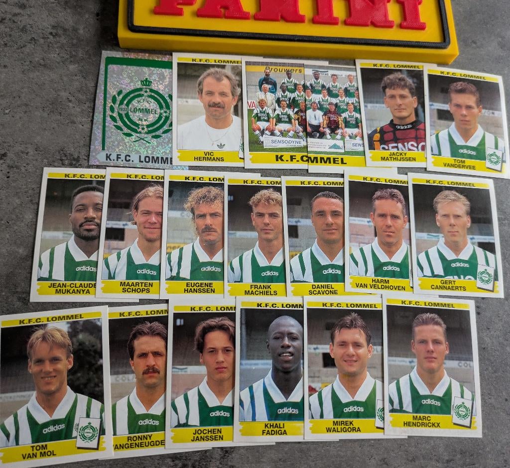 PANINI FOOTBALL 96 19 STICKERS 1996 FC LOMMEL VOETBAL, Hobby en Vrije tijd, Stickers en Plaatjes, Nieuw, Verzenden