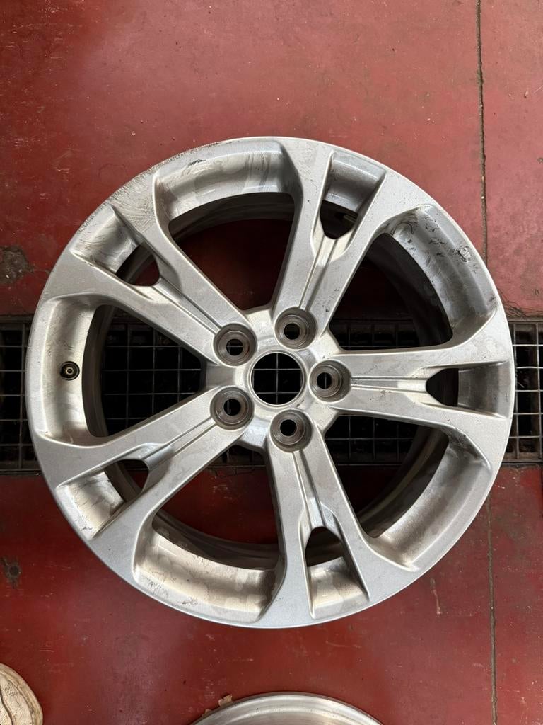 Mitsubishi outlander velg 18 inch, Ophalen