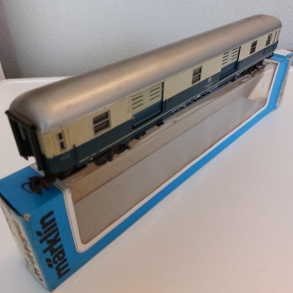 4093 Marklin HO - Fourgon/Fourgon/Fourgon de langue (C250017, Hobby & Loisirs créatifs, Trains miniatures | HO, Utilisé, Wagon