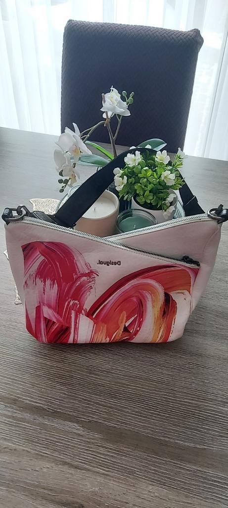Desigual Across Body bag wit, Handtassen en Accessoires, Ophalen of Verzenden, Zo goed als nieuw, Wit