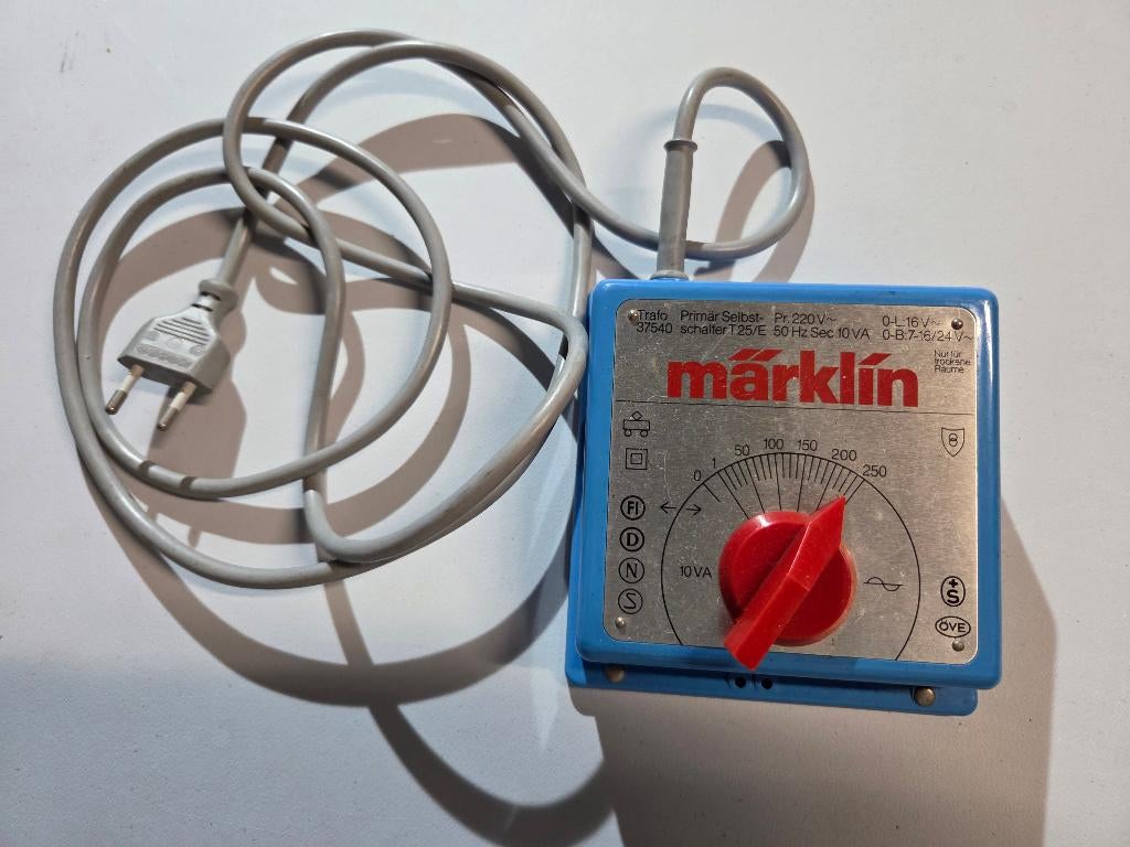 Märklin: vintage Transo 37540, Analogique, Enlèvement ou Envoi, Courant alternatif, Transformateur ou Alimentation