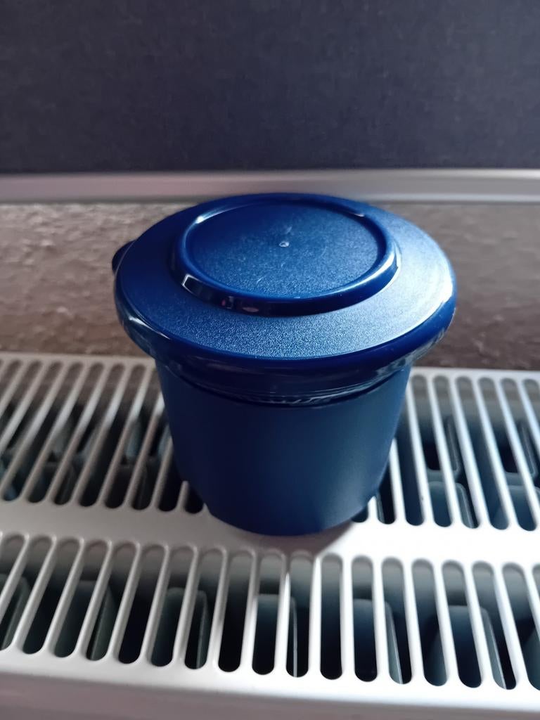 Tupperware koffiefilter, Ophalen